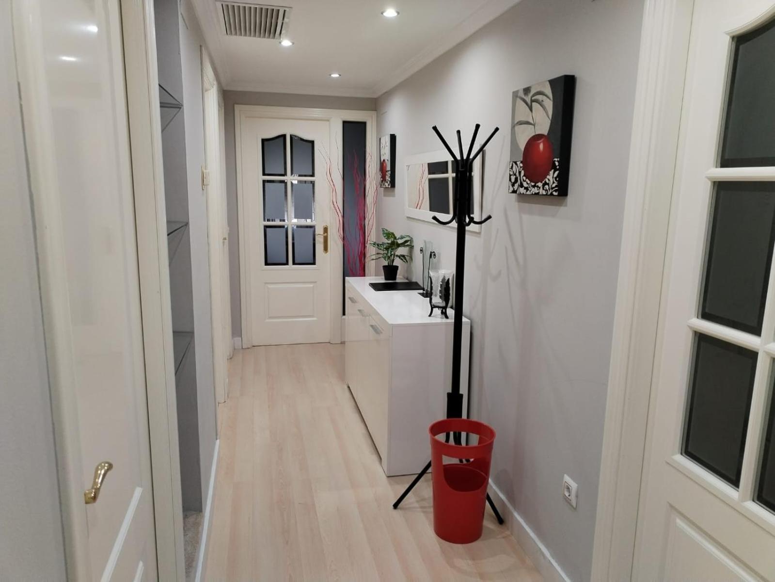 Apartamento Con Parking Privado Gratis Incluido Kordoba Bagian luar foto