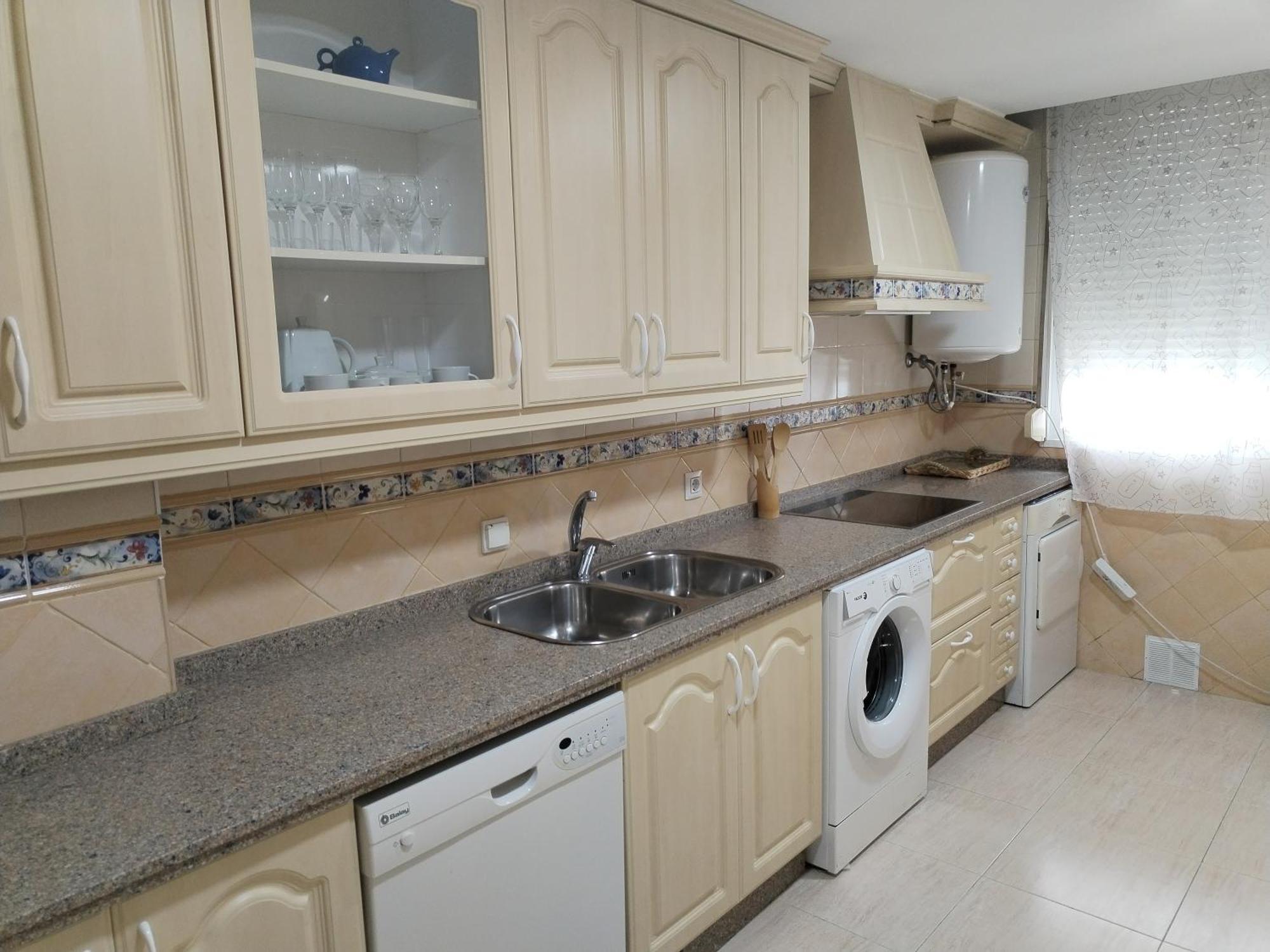 Apartamento Con Parking Privado Gratis Incluido Kordoba Bagian luar foto